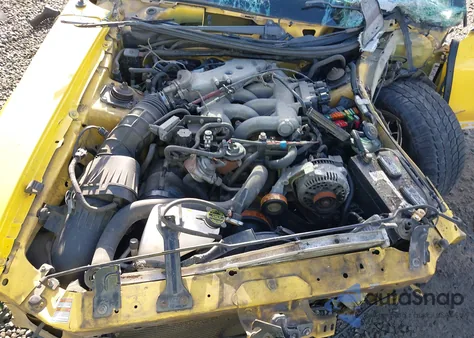 1999 Ford Mustang z USA, uszkodzony, nr VIN 1FAFP4440XF208404